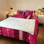 Sharing Flat