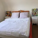 Sharing Flat